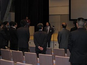012-4.JPG